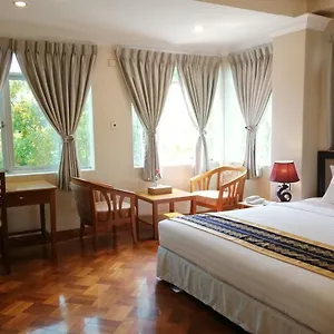 Grand Laurel *** Yangon